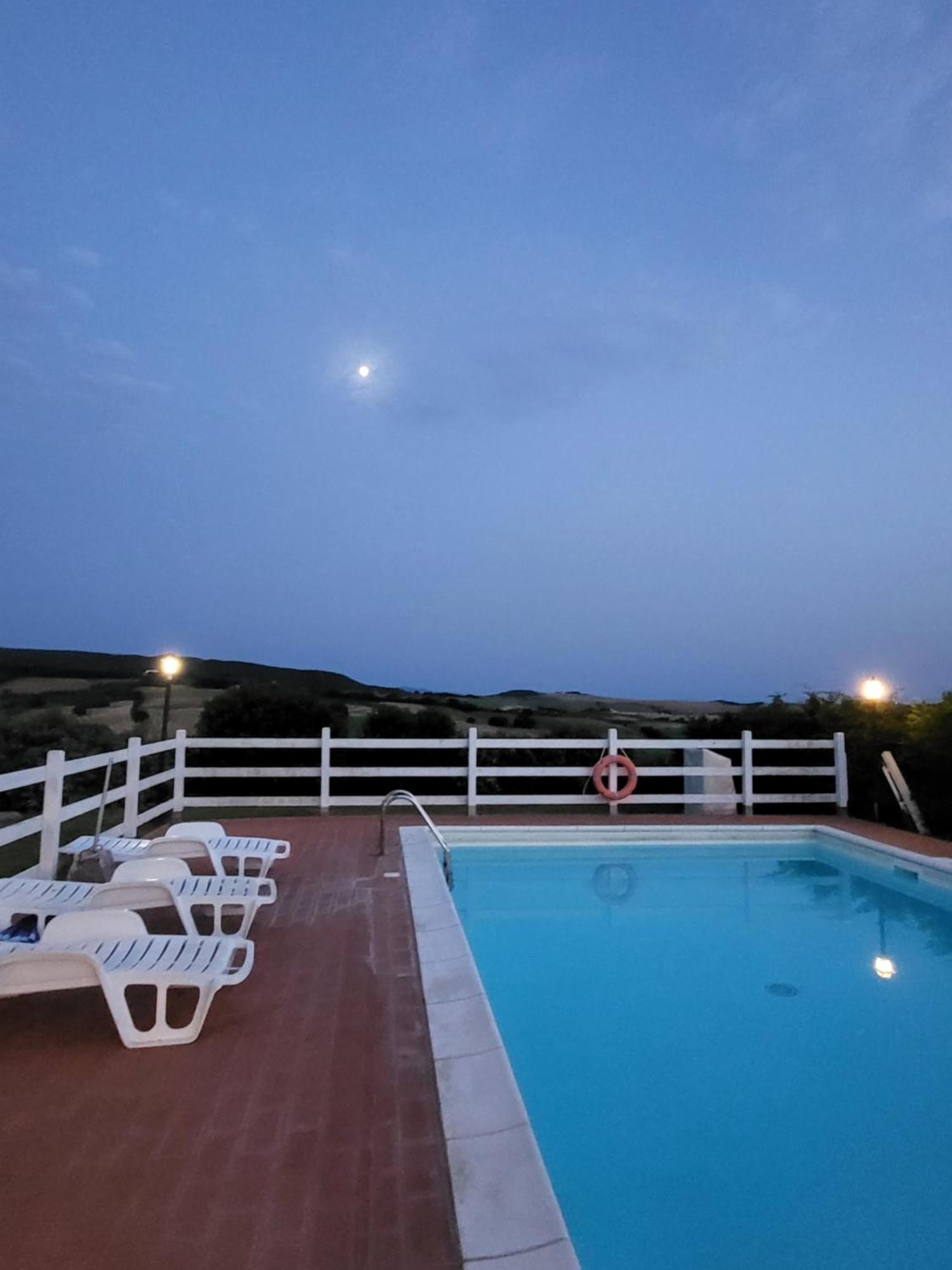Casale Poggio Meone Apartment Santa Luce Luaran gambar